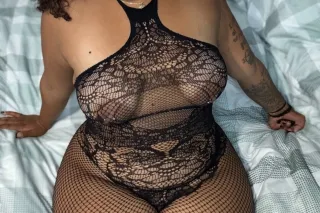 Platinum Head, Beautiful Wet Tight CLEAN Pussy, GORGEOUS face 100 Real - Image 1