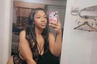 Available now🩷☺ - Image 4